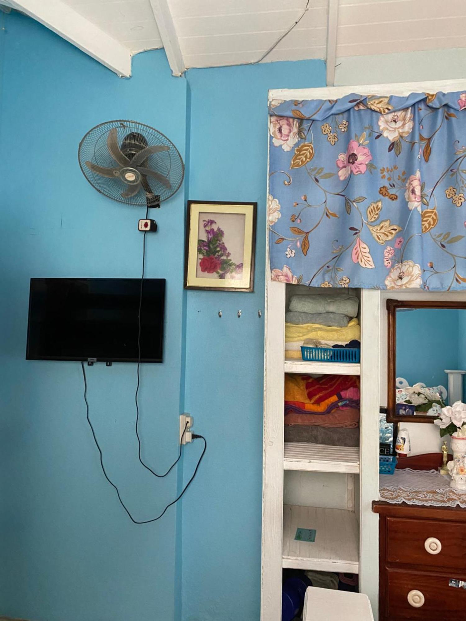 Anne'S Homestay Banse Exterior foto